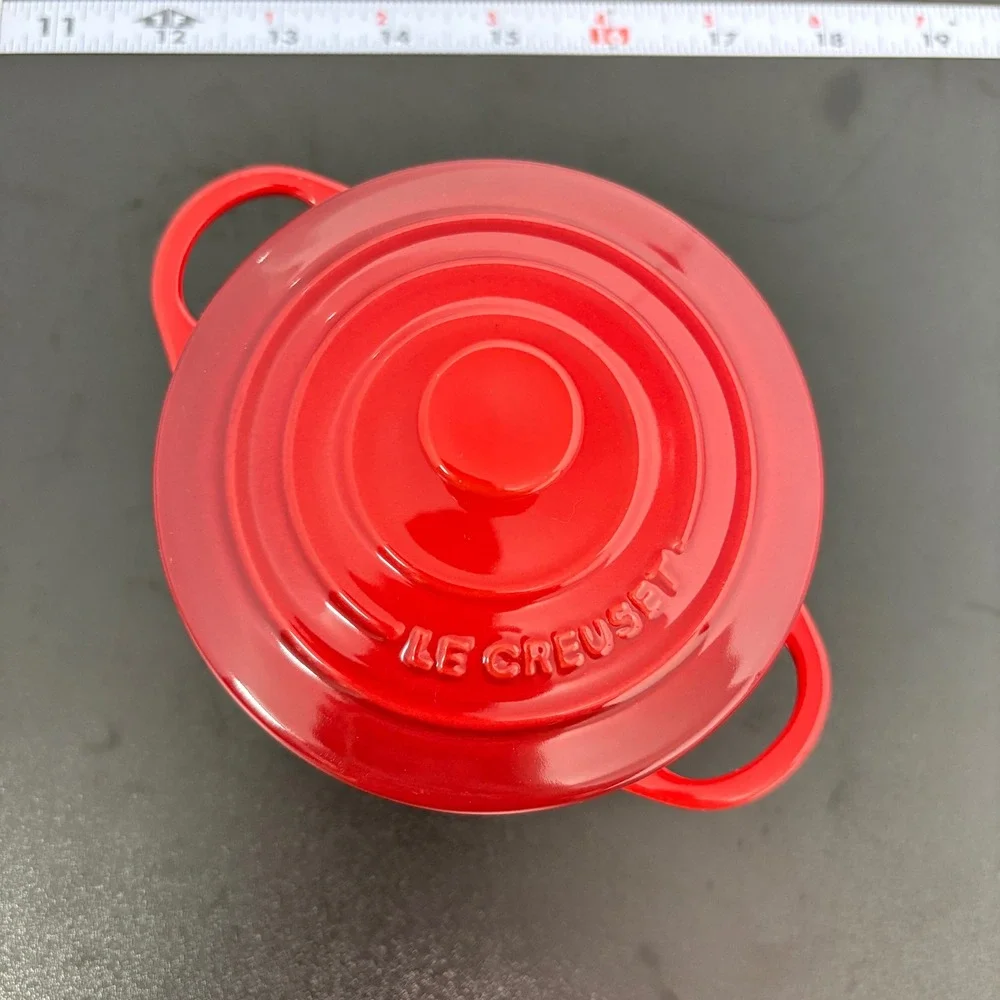 Le Creuset Unisex Mini Cocotte 8oz Red Stoneware Round Casserole Dish 11-43